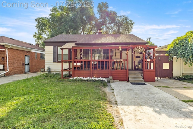 6136 Brace St, Detroit, MI 48228 - photo 1