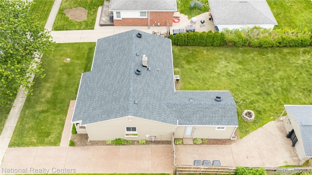 47337 Winthrop St, Shelby Twp, MI 48317 - photo 21