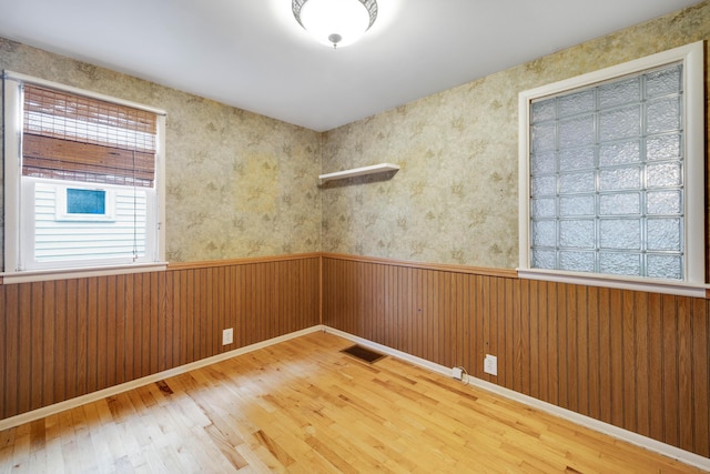 3701 Grape Ave NE, Grand Rapids, MI 49525 - photo 23