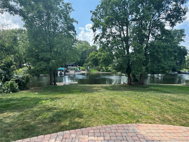 5245 Riverwalk Trl, West Bloomfield, MI 48382 - photo 9