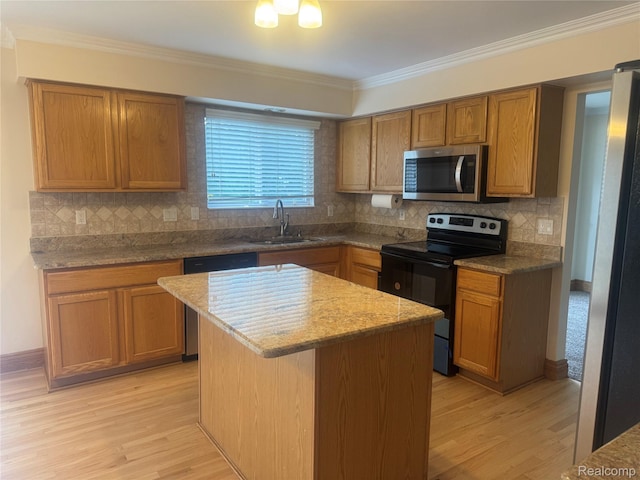 5245 Riverwalk Trl, West Bloomfield, MI 48382 - photo 14