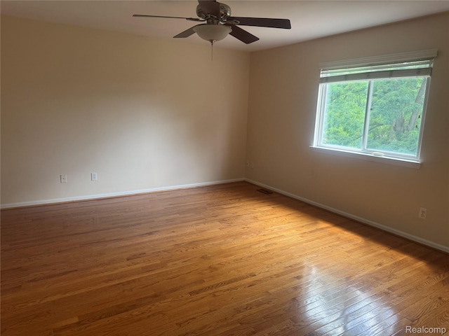5245 Riverwalk Trl, West Bloomfield, MI 48382 - photo 31