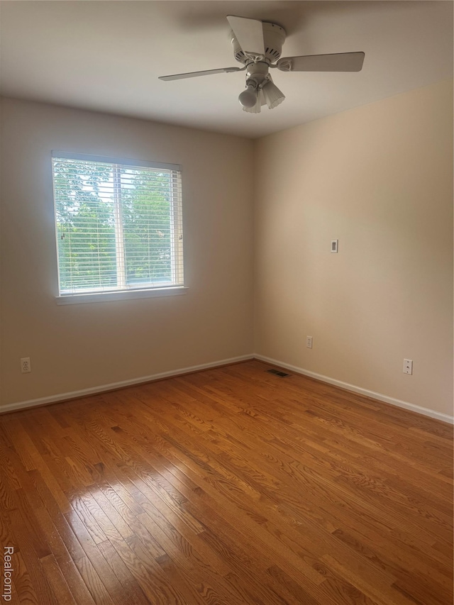 5245 Riverwalk Trl, West Bloomfield, MI 48382 - photo 40