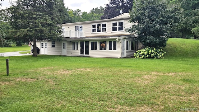 10040 Stinchfield Woods Rd, Pinckney, MI 48169 - photo 3