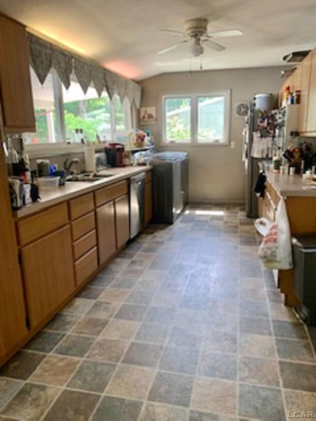 1130 Abbott Ct, Adrian, MI 49221 - photo 3