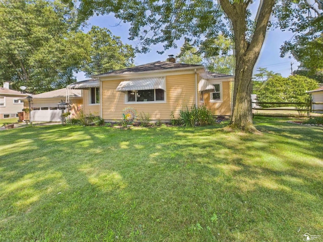 2080 Hollywood Dr, Monroe, MI 48162 - photo 2