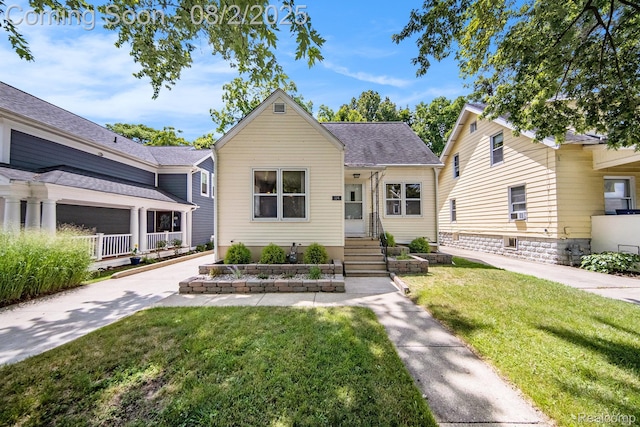 924 Woodlawn Ave, Ann Arbor, MI 48104 - photo 1
