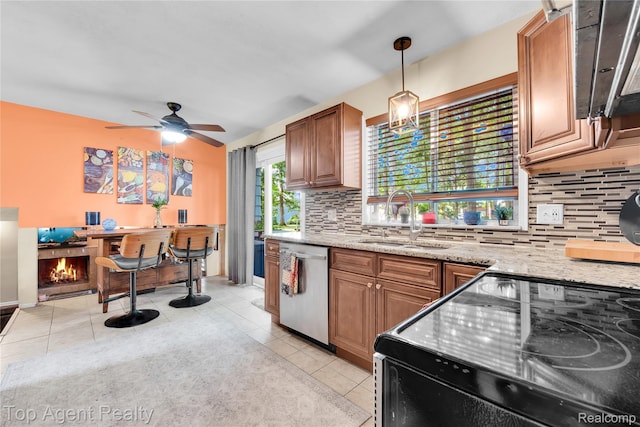 2048 Welbeck Dr, West Bloomfield, MI 48324 - photo 12
