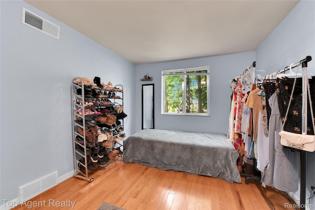 2048 Welbeck Dr, West Bloomfield, MI 48324 - photo 20