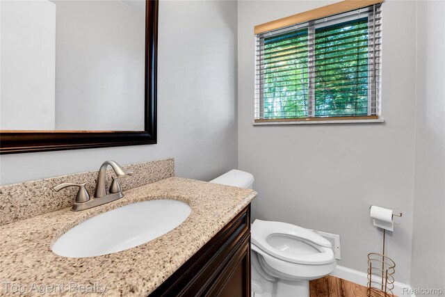 2048 Welbeck Dr, West Bloomfield, MI 48324 - photo 27