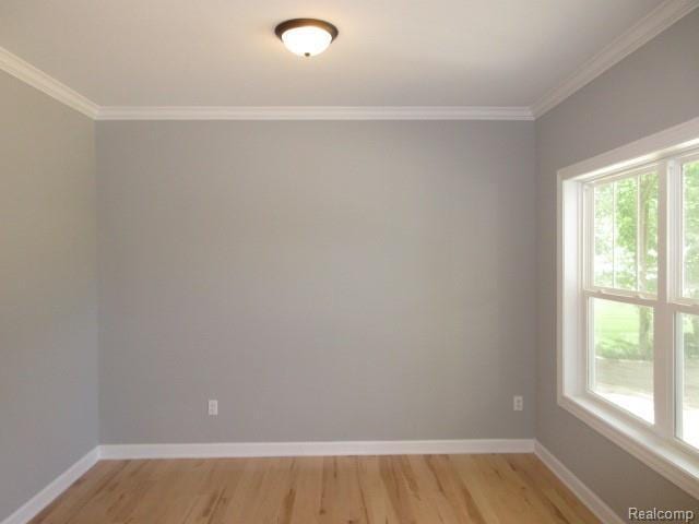 16085 Catalpa, Holly, MI 48442 - photo 13