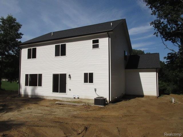 16085 Catalpa, Holly, MI 48442 - photo 4