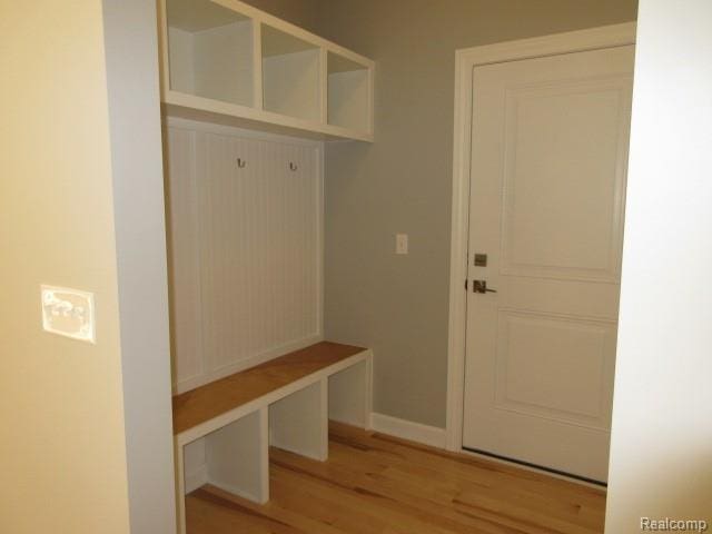 16085 Catalpa, Holly, MI 48442 - photo 25