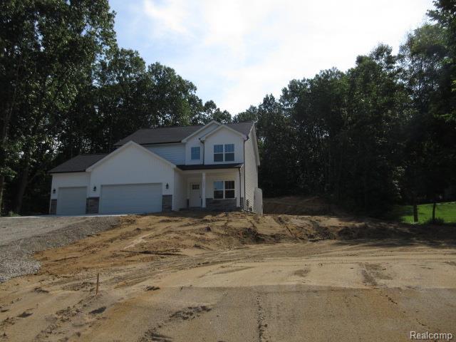 16085 Catalpa, Holly, MI 48442 - photo 3