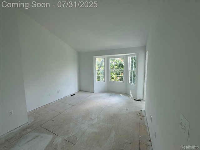 115 N Georgetown Sq Unit 10, Royal Oak, MI 48067 - photo 7