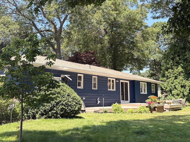 690 W Wedgewood Dr, Muskegon, MI 49445 - photo 31