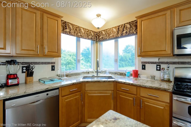 42543 Winding Pond Trl, Belleville, MI 48111 - photo 11
