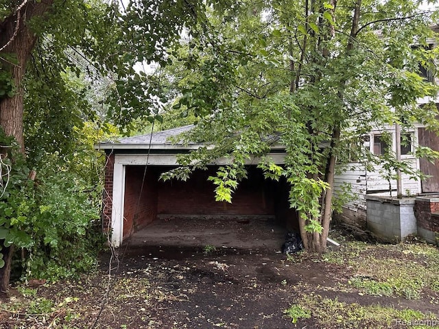 2009 Calvert St, Detroit, MI 48206 - photo 4