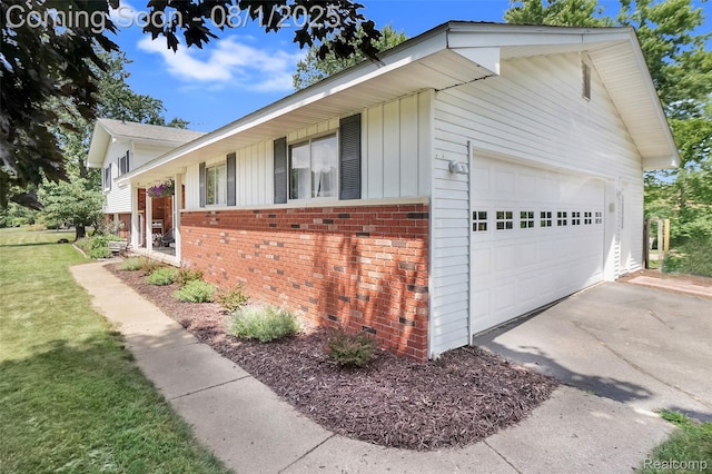 9851 Atwood Dr, South Lyon, MI 48178 - photo 47