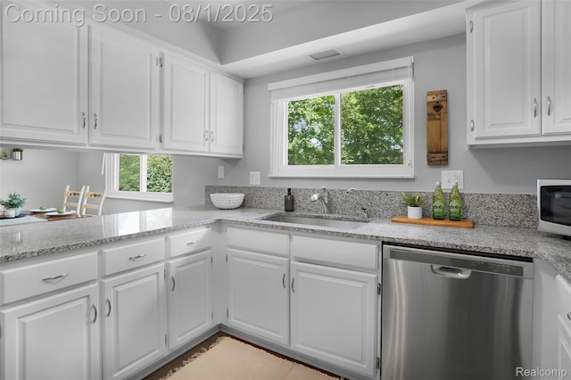 9851 Atwood Dr, South Lyon, MI 48178 - photo 18