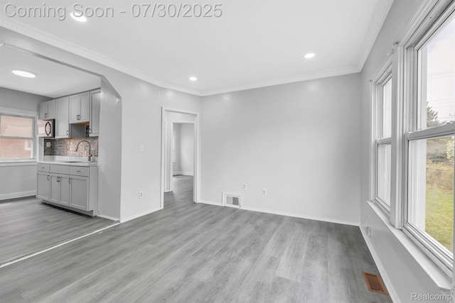 5281 Middlesex St, Dearborn, MI 48126 - photo 8