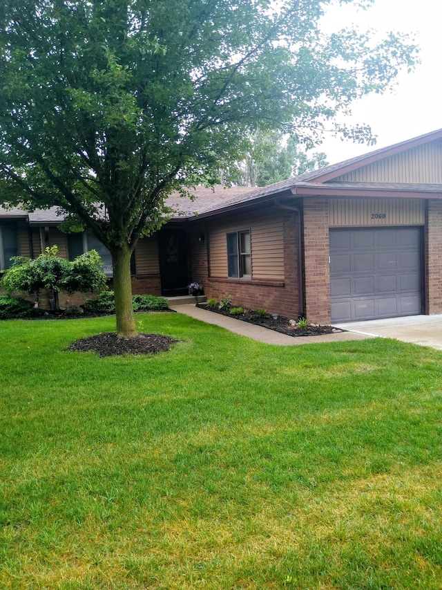 2060 Ken Ade St NE, Grand Rapids, MI 49505 - photo 1