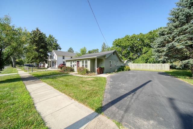601 S Pearl St, Tecumseh, MI 49286 - photo 11