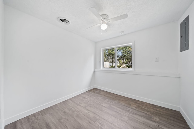 601 S Pearl St, Tecumseh, MI 49286 - photo 25