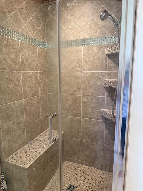 285 W Irwin St, Bad Axe, MI 48413 - photo 12