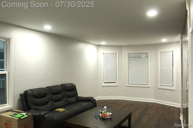 9836 Dequindre St, Hamtramck, MI 48212 - photo 3