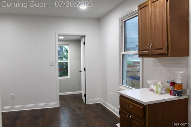 9836 Dequindre St, Hamtramck, MI 48212 - photo 10