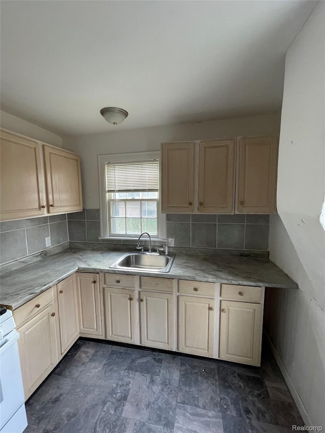 1537 Bay St, Saginaw, MI 48602 - photo 6