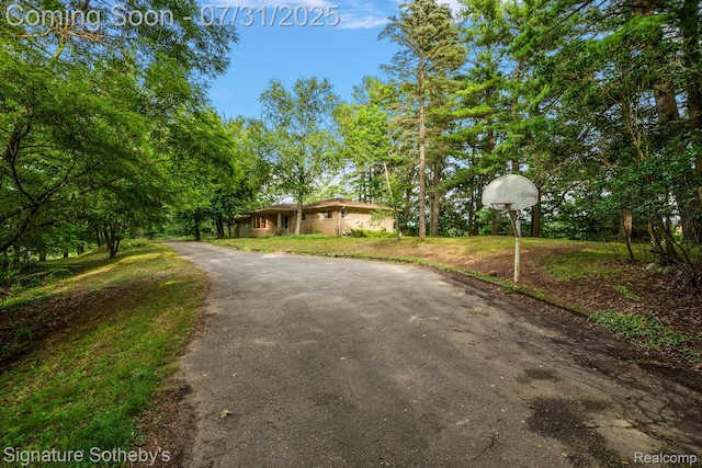 1035 Nakomis Trl, Lake Orion, MI 48362 - photo 20