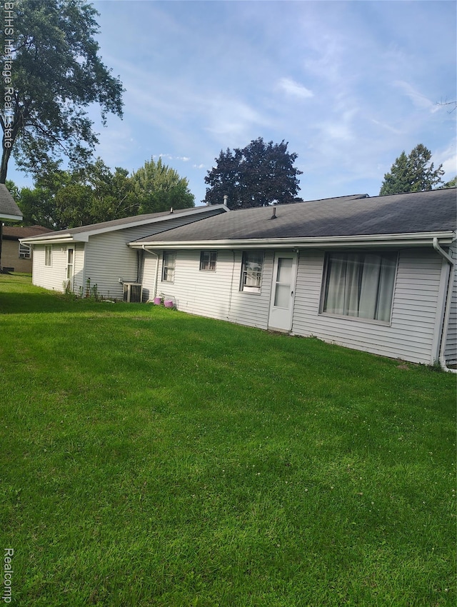 3019 Cashin Dr, Flint, MI 48506 - photo 2