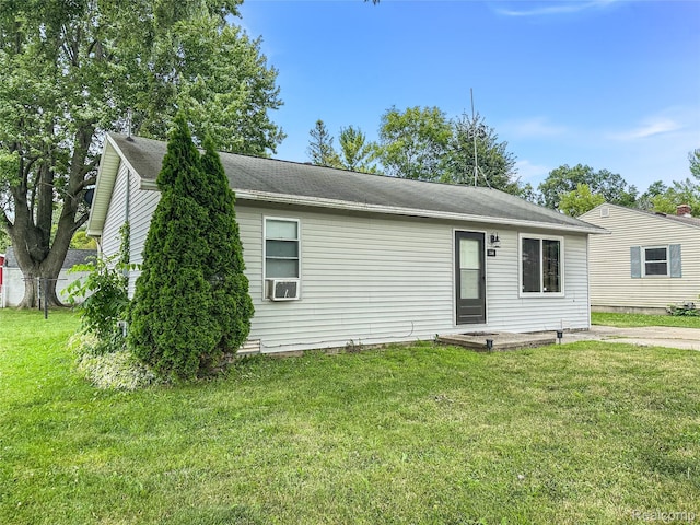 2146 N Center Rd, Burton, MI 48509 - photo 3
