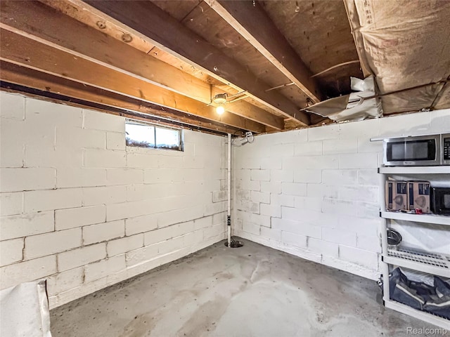 2146 N Center Rd, Burton, MI 48509 - photo 16