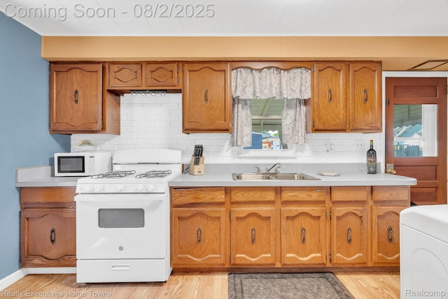 1420 Carleton St, Port Huron, MI 48060 - photo 16