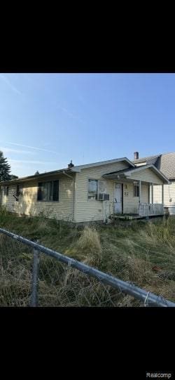 2236 Bancroft St, Saginaw, MI 48601 - photo 2