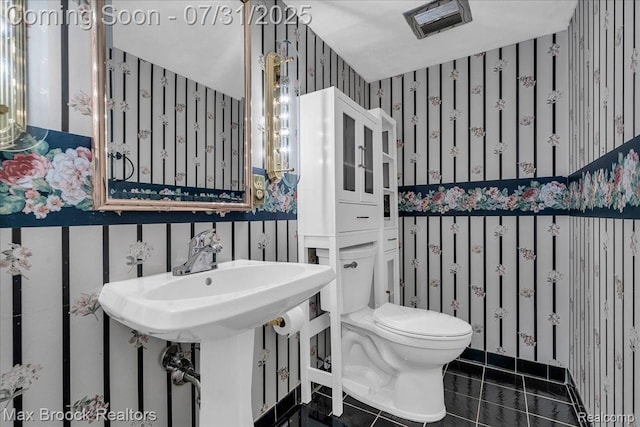 536 Fox River Dr, Bloomfield Hills, MI 48304 - photo 29