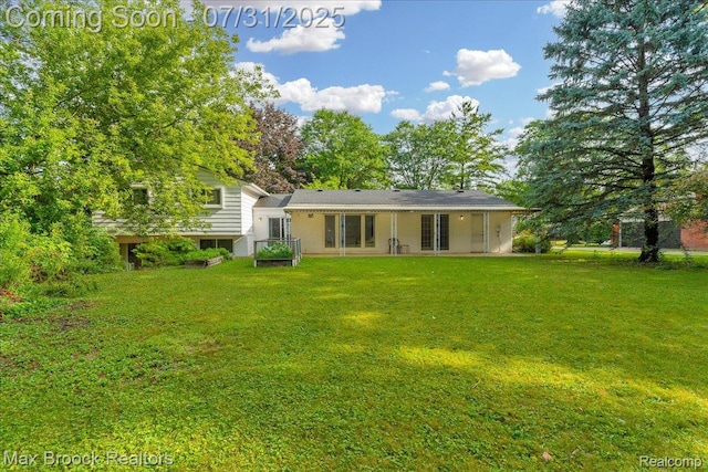 536 Fox River Dr, Bloomfield Hills, MI 48304 - photo 32