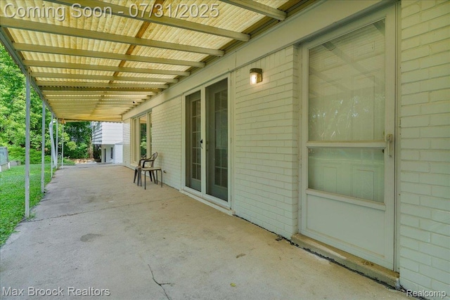 536 Fox River Dr, Bloomfield Hills, MI 48304 - photo 34