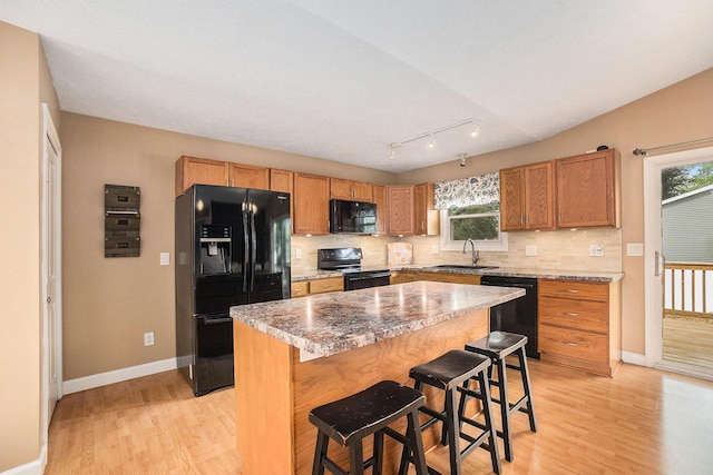 2661 Spring Ct, Zeeland, MI 49464 - photo 3