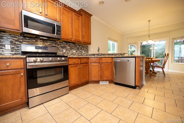 7185 Elderwood Cir, Clarkston, MI 48346 - photo 12
