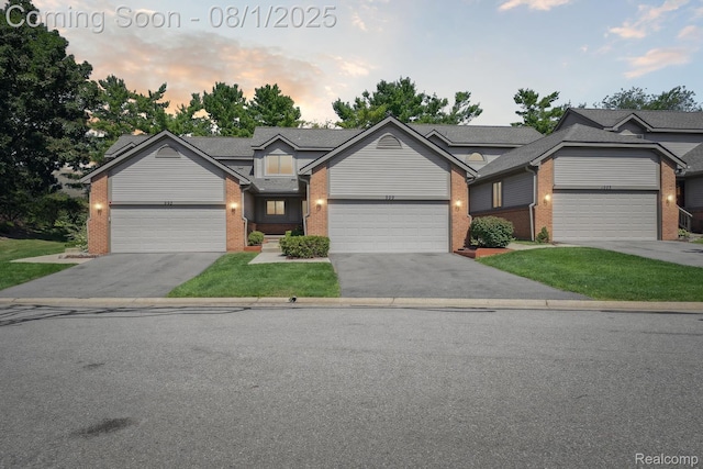 999 Hickory Dr, Brighton, MI 48116 - photo 1