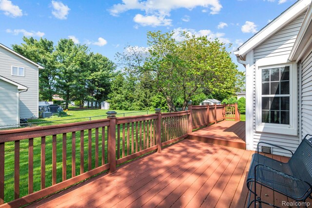 9076 Wildwood Lake Dr, Whitmore Lake, MI 48189 - photo 25