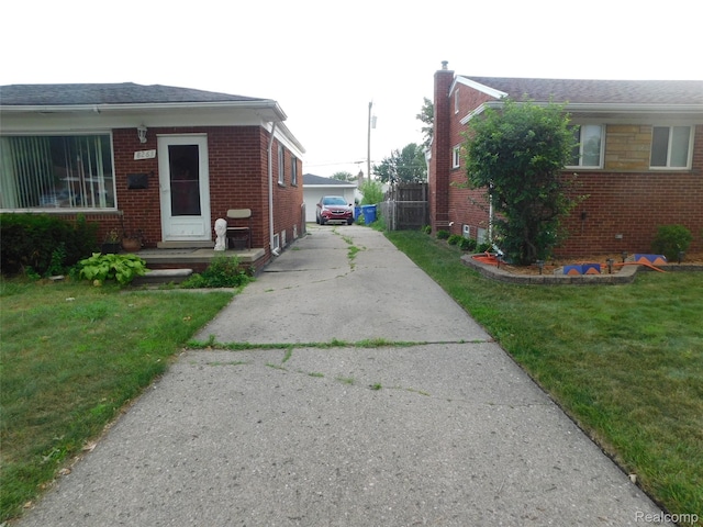 8263 Linda St, Warren, MI 48093 - photo 2