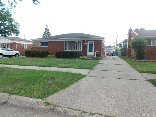 8263 Linda St, Warren, MI 48093 - photo 1