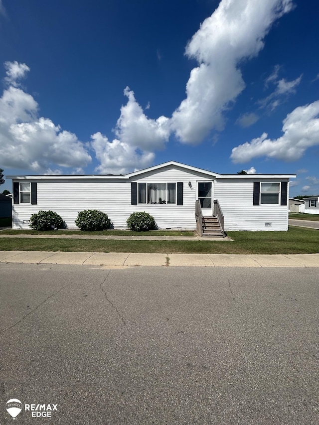 475 White Willow Dr, Flint, MI 48506 - photo 1