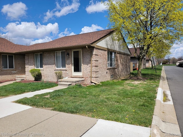 26811 Villa Calabrese, Warren, MI 48091 - photo 2