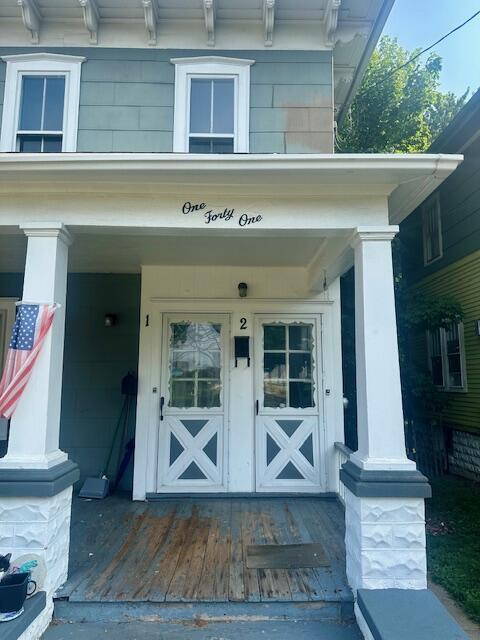 141 E Maple Ave, Adrian, MI 49221 - photo 2